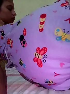 Nandasant09 online show from 03.18.25