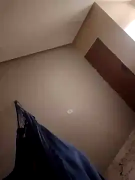 Snapshot of RayRay000000000 chatting on 09.22.25 RayRay000000000 online show from 09.22.25