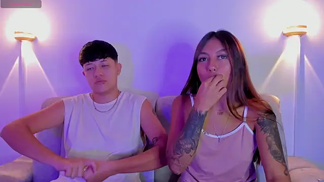 violet casper  online show from 10.25.25