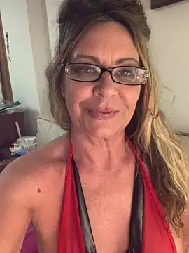 lolavalecuatro online show from 01.17.25