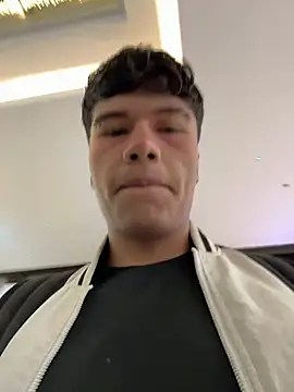 Logan smith1 online show from 11.14.25