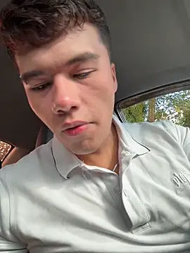 Logan smith1 online show from 04.16.26