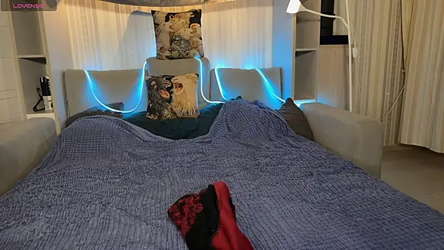 dollfromvenus online show from 03.26.26