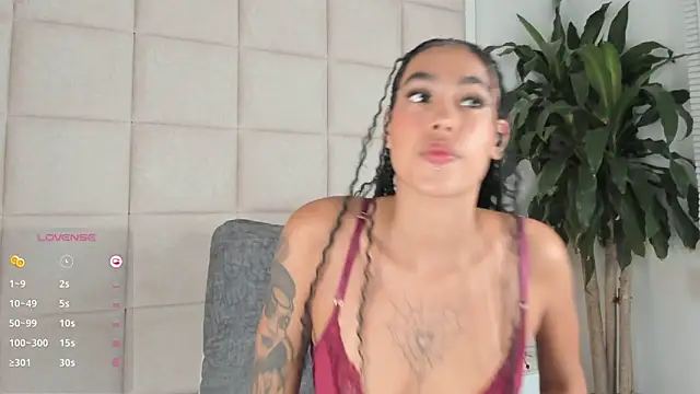 Nia Bunny online show from 01.29.25