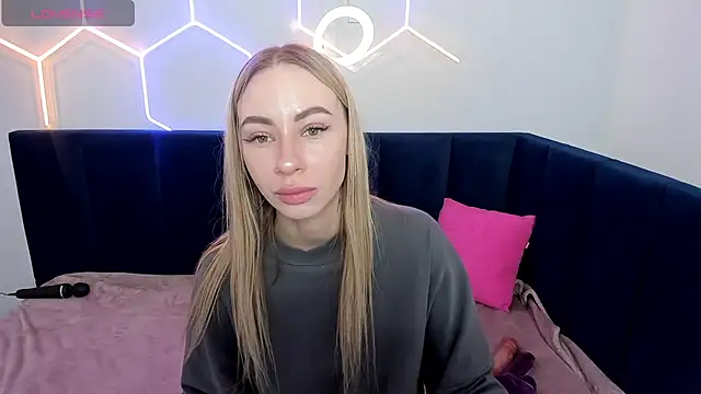 Diana Garrett online show from 02.13.25