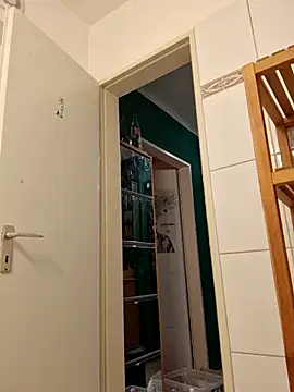 Josephine LIVE online show from 11.04.25