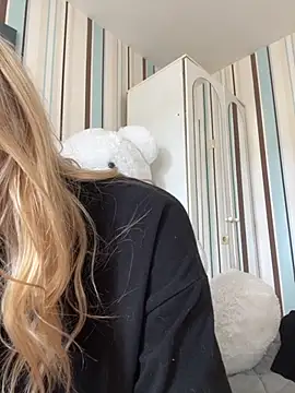 Liya my online show from 09.18.25