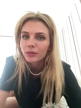 Snapshot of Liya_my chatting on 07.16.26 Liya my online show from 07.16.26