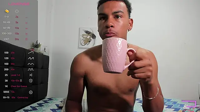 RoddyRich11 online show from 11.18.25