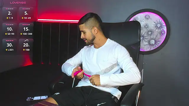 khriss brown online show from 03.21.25