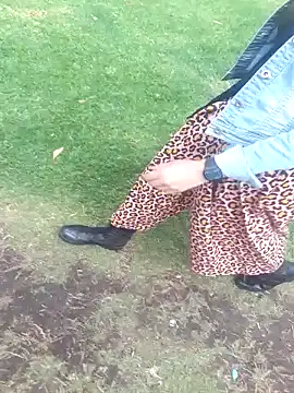 sophie banger online show from 09.20.25