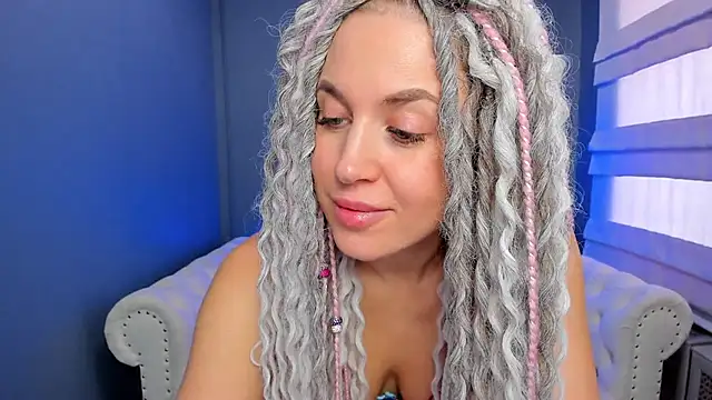 rock n roxy online show from 02.12.25