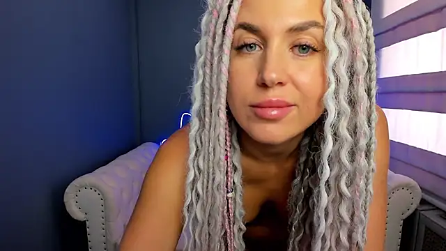 rock n roxy online show from 03.14.25