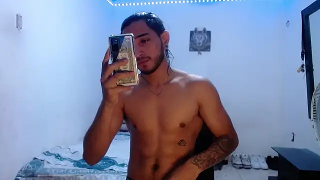 Snapshot of maxximus_100 chatting on 01.23.25 maxximus 100 online show from 01.23.25