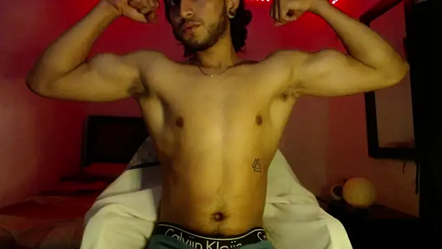 Snapshot of maxximus_100 chatting on 01.31.25 maxximus 100 online show from 01.31.25