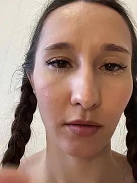 cutte dora online show from 02.26.25