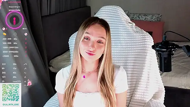 HollisBeckett online show from 02.13.26