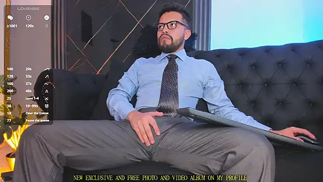 Snapshot of LuccaMallard chatting on 06.18.26 LuccaMallard online show from 06.18.26