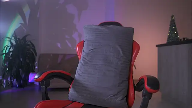 LeoSalvatore  online show from 03.08.26