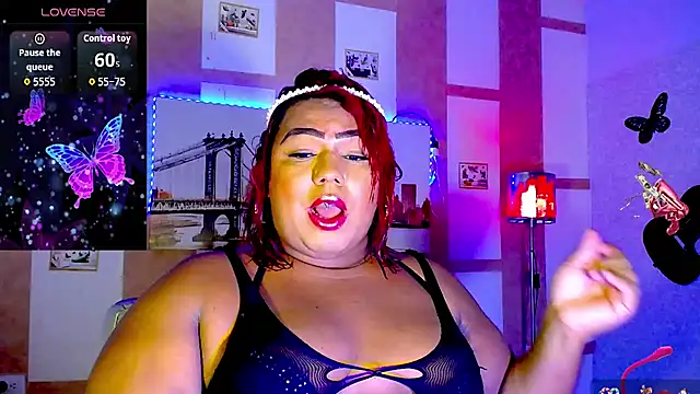 Snapshot of OpraxBellinda chatting on 09.16.25 OpraxBellinda online show from 09.16.25