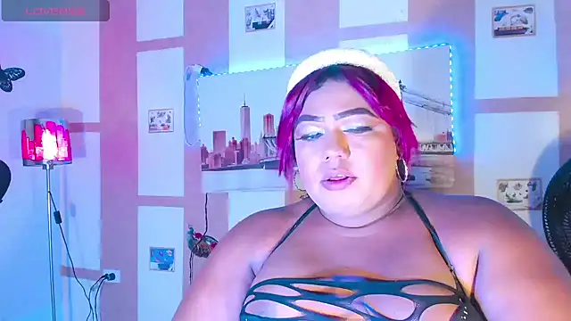 Snapshot of OpraxBellinda chatting on 10.18.25 OpraxBellinda online show from 10.18.25