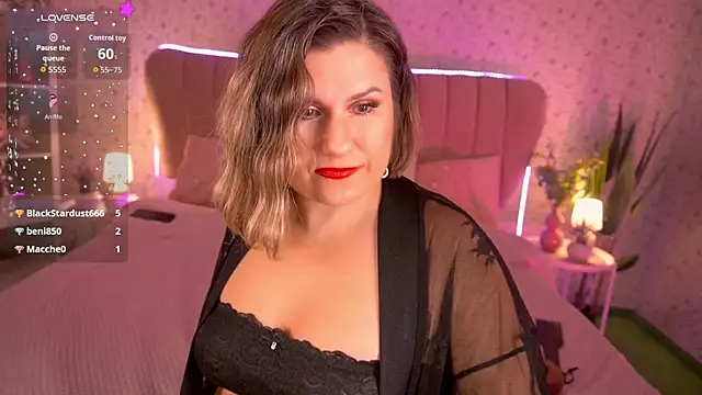 KiraRoxx online show from 04.01.26