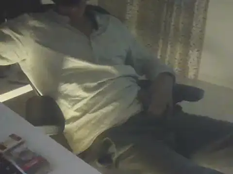 dominanthubby online show from 12.10.24