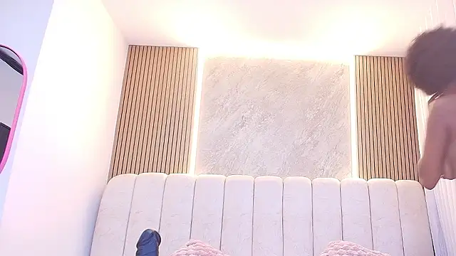 kata hazel online show from 03.20.26