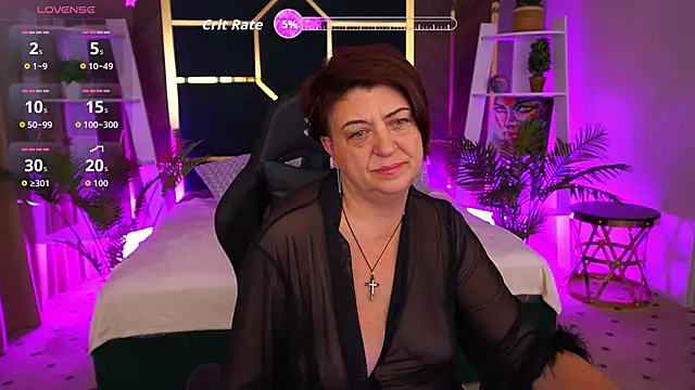 Snapshot of MilaSkyy chatting on 09.24.25 MilaSkyy online show from 09.24.25
