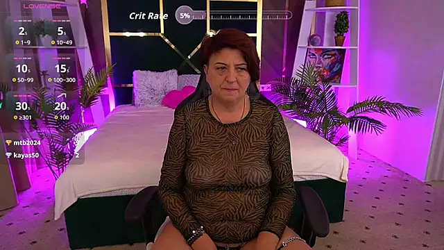 Snapshot of MilaSkyy chatting on 10.12.25 MilaSkyy online show from 10.12.25