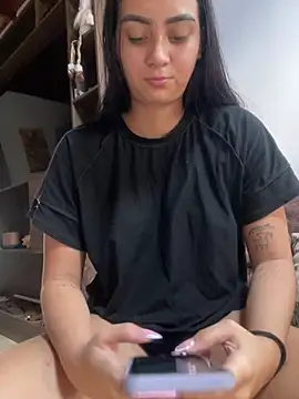 karla nill online show from 12.10.24