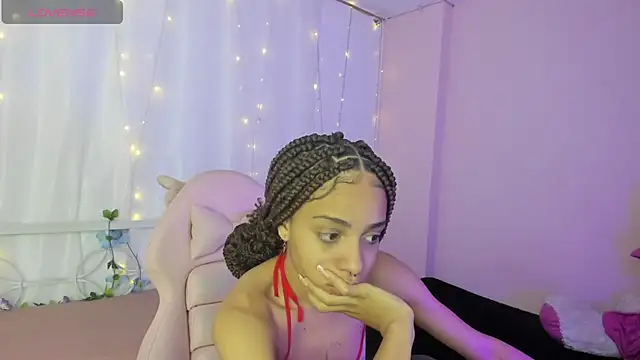 Abigail Wilson  online show from 02.12.25