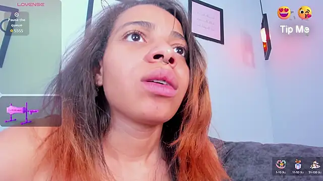 Abigail Wilson  online show from 03.19.25