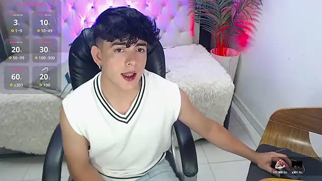 nolan twink1 online show from 09.10.25