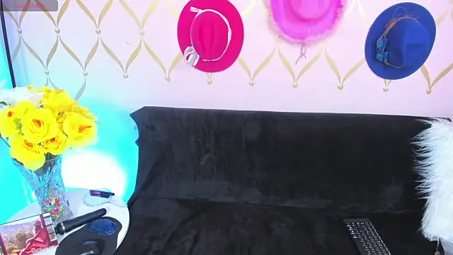 Snapshot of ladylians chatting on 12.16.24 ladylians online show from 12.16.24