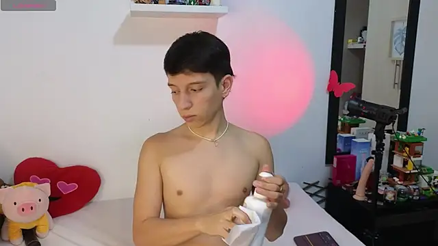 milky  boy  online show from 04.08.26