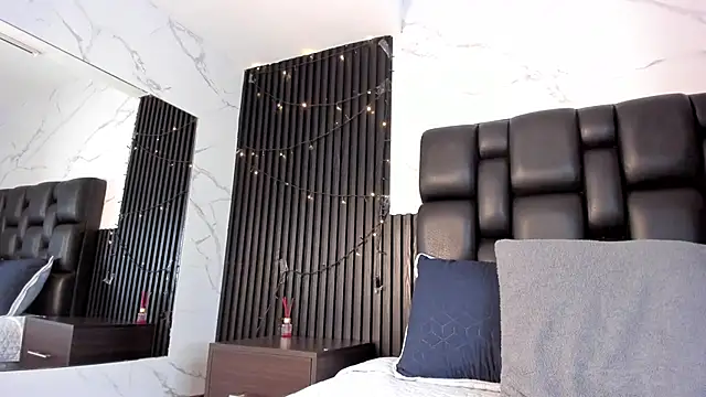 AuroraBon online show from 11.12.25