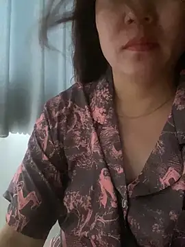 Snapshot of Cesywet chatting on 02.10.25 Cesywet online show from 02.10.25