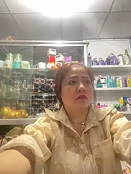 Snapshot of Cesywet chatting on 02.15.25 Cesywet online show from 02.15.25