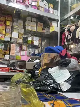 Snapshot of Cesywet chatting on 03.06.25 Cesywet online show from 03.06.25