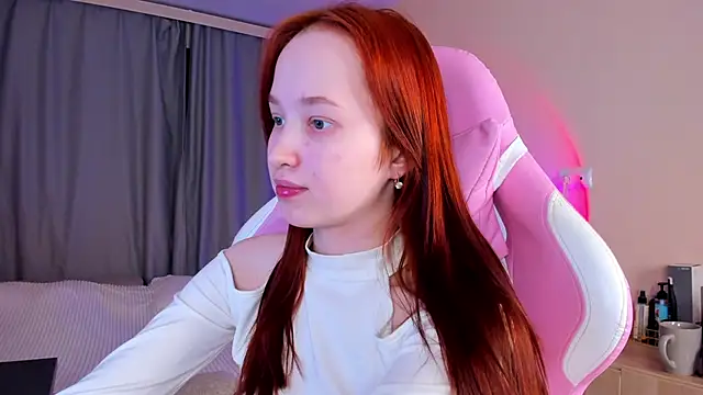 Snapshot of Hakory chatting on 03.15.25 Hakory online show from 03.15.25