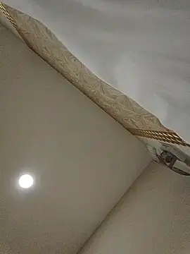 Rowena Vonnie online show from 04.06.26