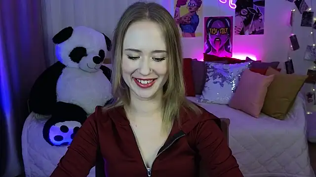 SashaBrooks online show from 09.25.25