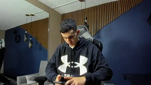 JacksonOlsenn online show from 02.24.25