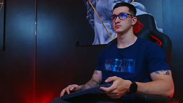 JacksonOlsenn online show from 09.08.25