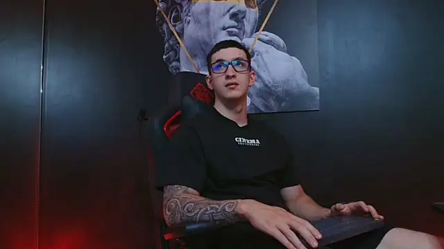 JacksonOlsenn online show from 09.11.25