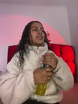 NINA 18 YEARS online show from 02.08.25