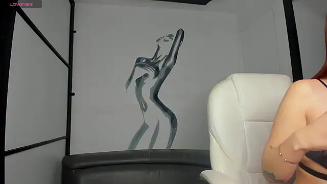 Snapshot of TinaJonnes_ chatting on 01.26.25 TinaJonnes  online show from 01.26.25