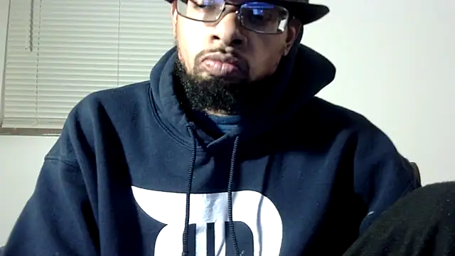 WhiskeyWood DuhGOD online show from 12.22.25