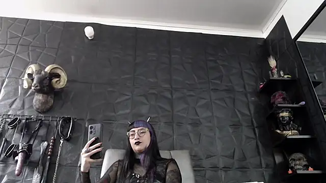 Snapshot of Agata_Darkness chatting on 05.28.26 Agata Darkness online show from 05.28.26